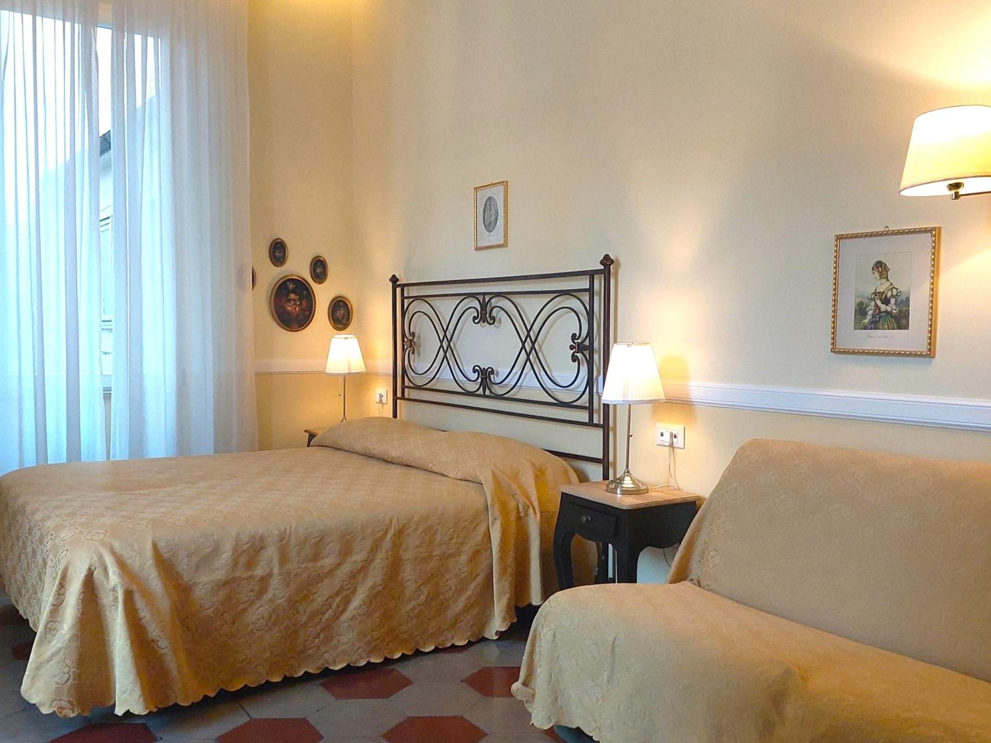 Residenza Maritti Deco Style Hotel โรม ภายนอก รูปภาพ